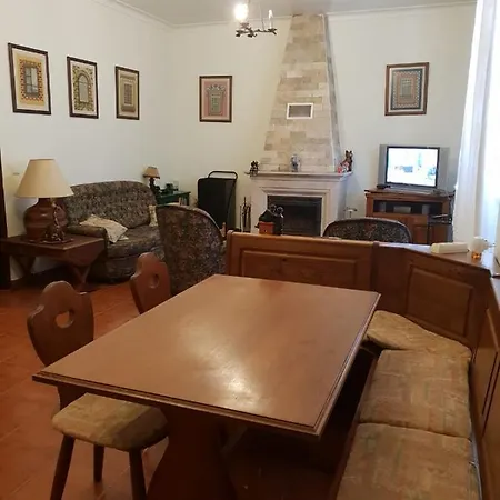 A Casa Do Pai 马夫拉